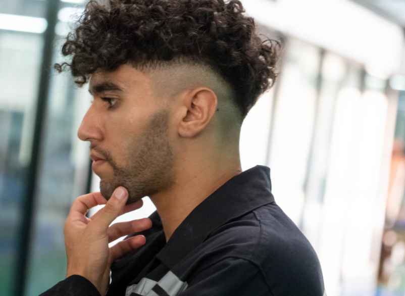 Comment entretenir vos cheveux frisés pour avoir de belles boucles ?-Luxury Design Comment entretenir vos cheveux frisés pour avoir de belles boucles ?-Luxury Design